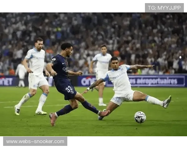 朗斯3-1逆转雷恩暂登榜首，圣马克西曼制胜球助球队创同期积分纪录